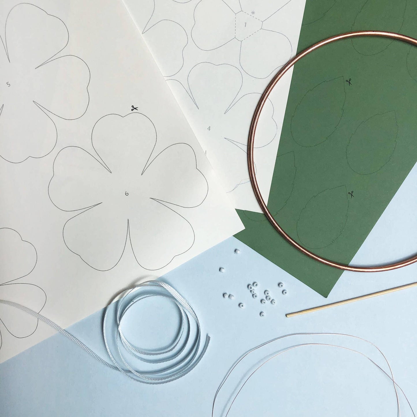 Paper Flower Craft Kit - Rose Wreath