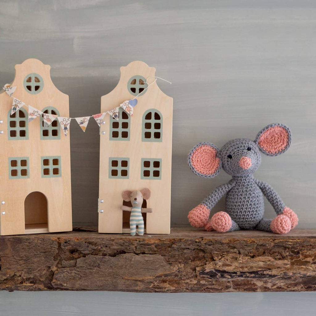 DIY Crochet Kit Monica Mouse