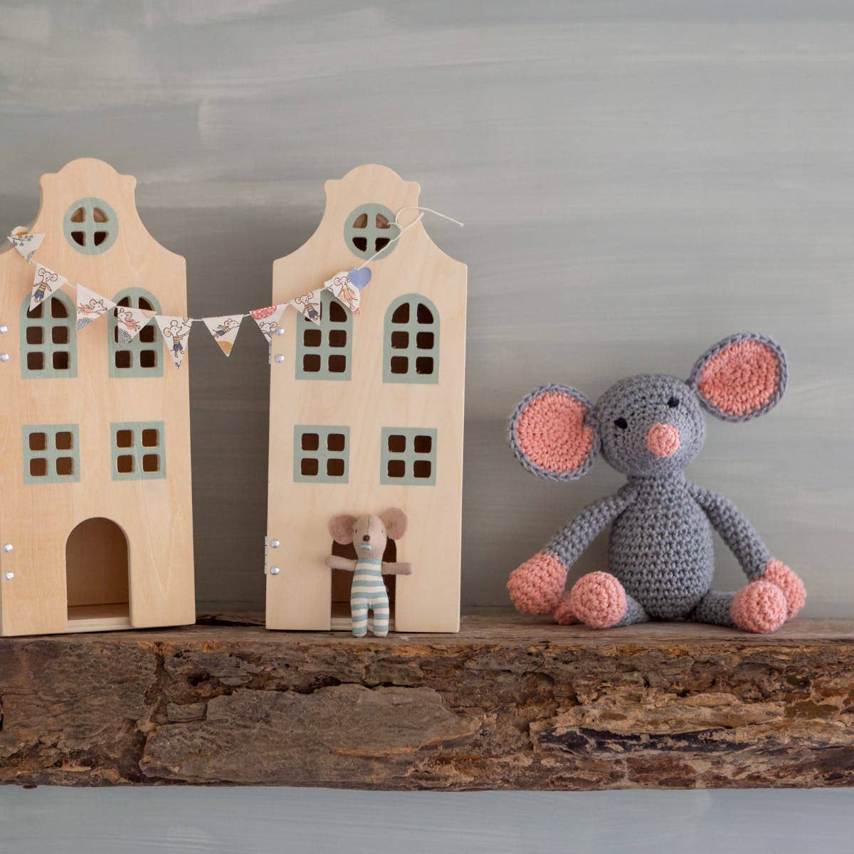 DIY Crochet Kit Monica Mouse