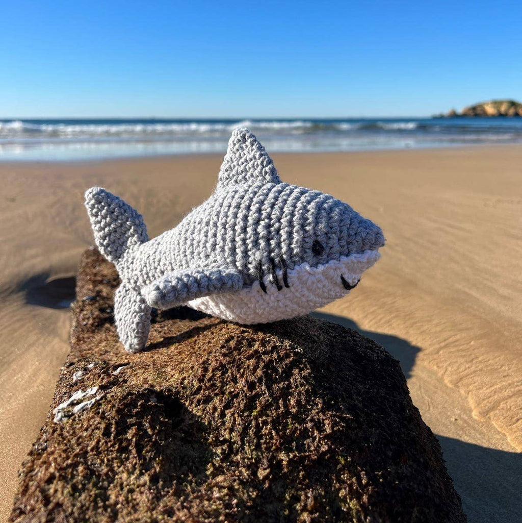 DIY Crochet Kit Shark Maverick